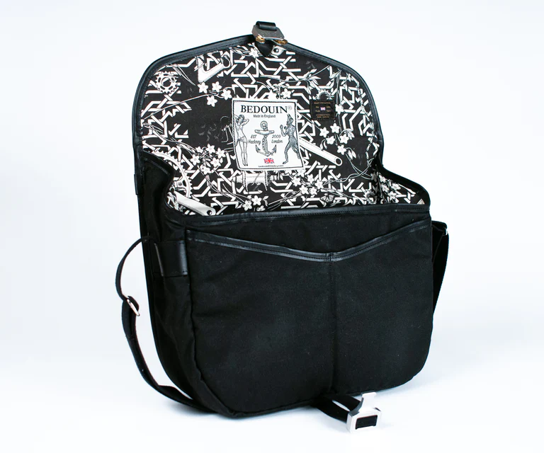 Barbarossa - Black messenger bag view 4