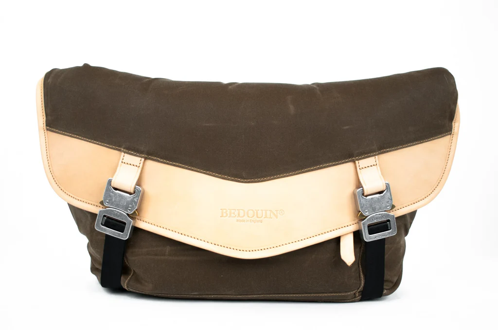 Genghis - Khaki messenger bag