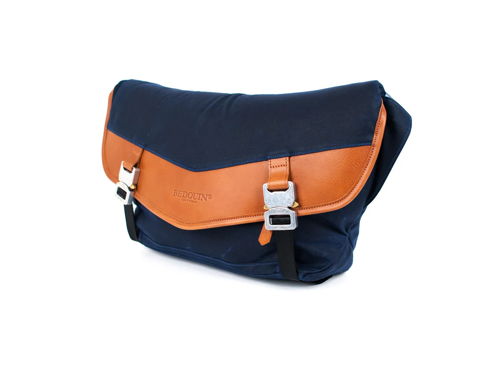 Genghis - Navy messenger bag view 2